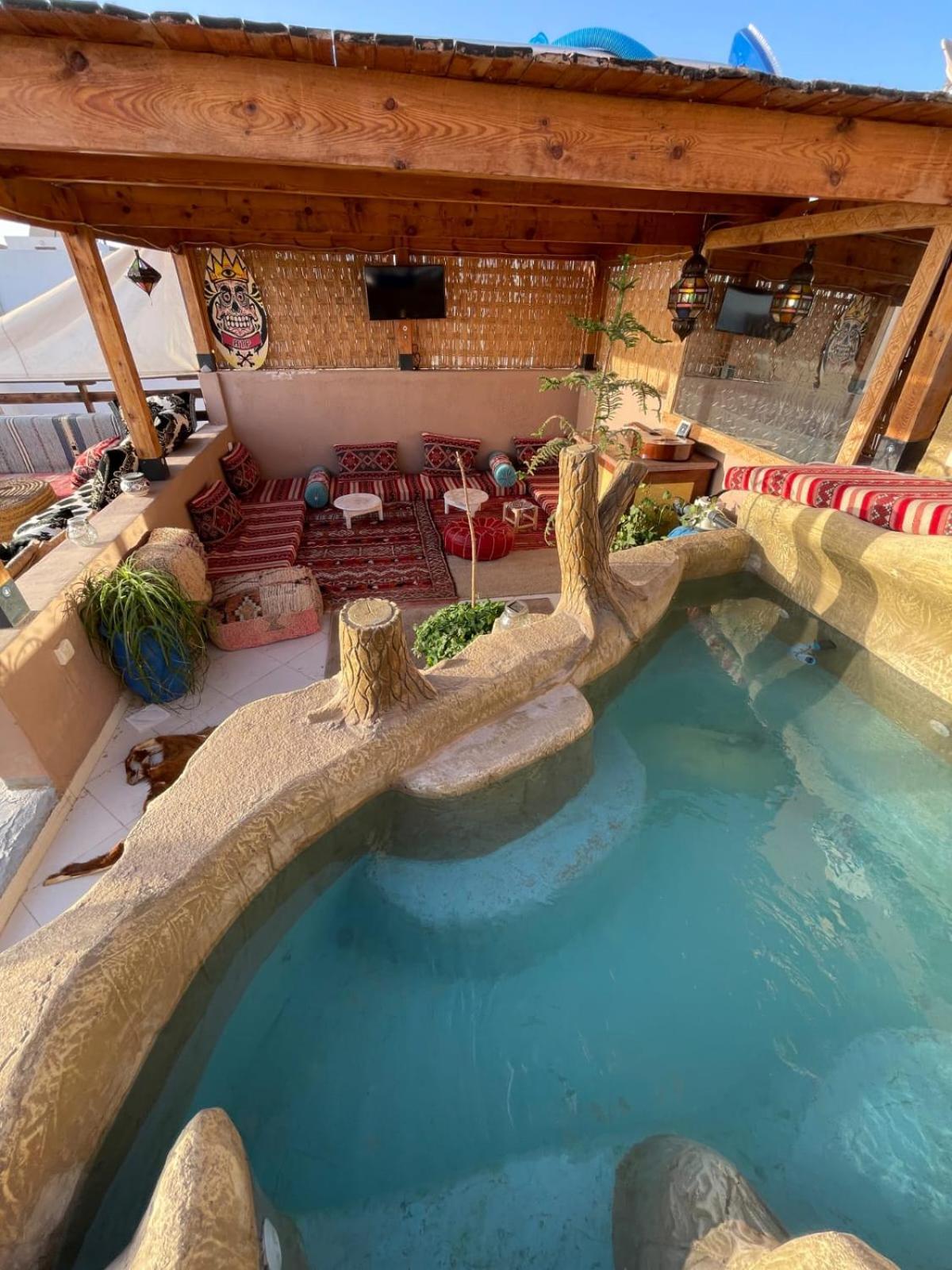Surf & Salsa Guest House Agadir Bagian luar foto